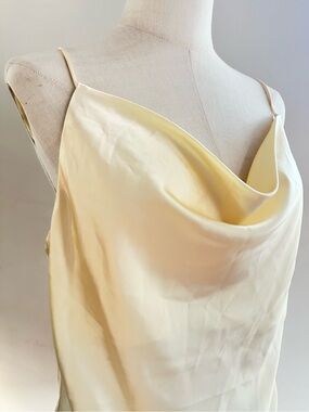 Robertson & Rodeo Butter Yellow Satin Cowl Neck Cami Y2K Slip Top Large